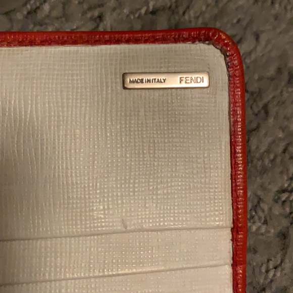FENDI Wallet - Picture 4 of 16